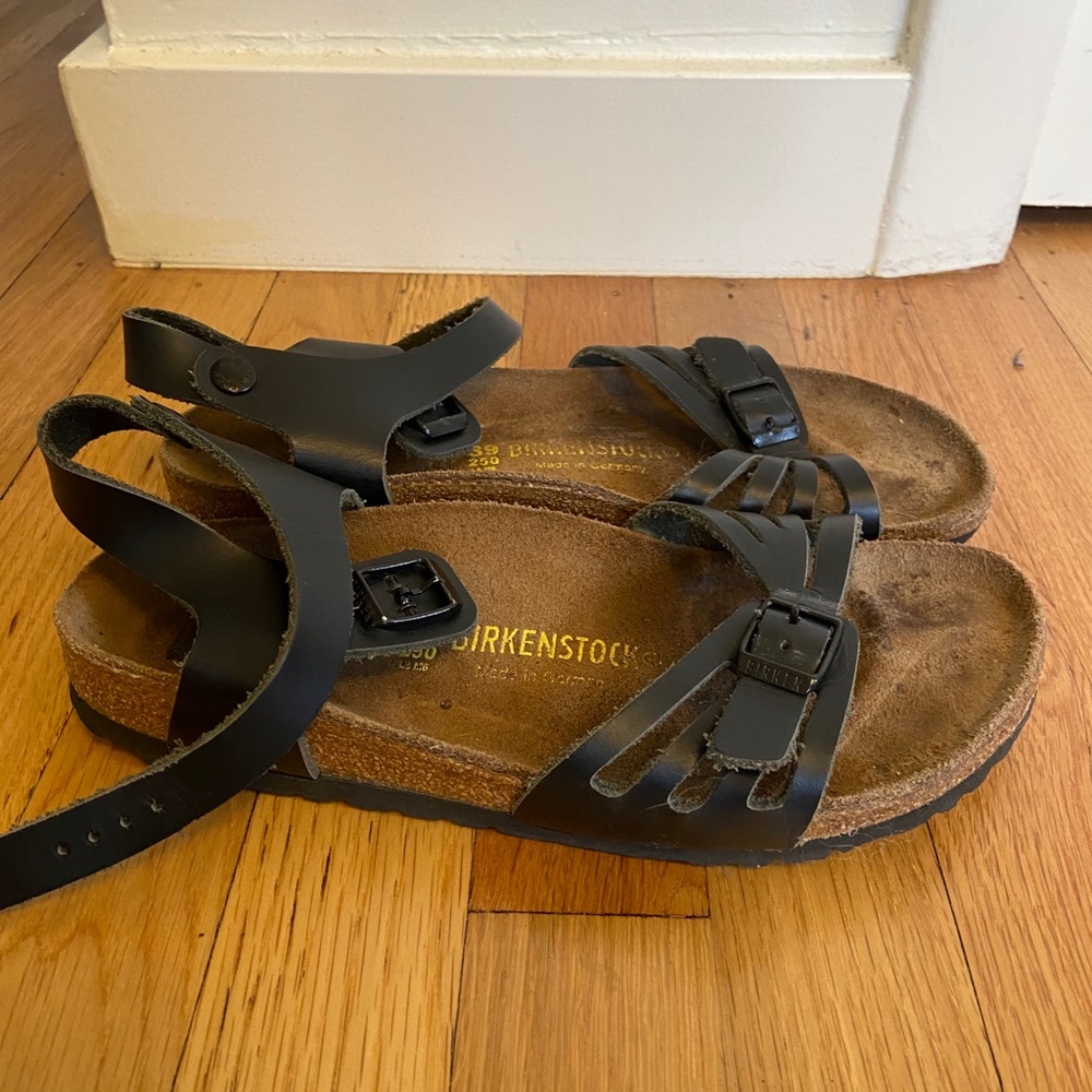 Birkenstock black leather sandals size 39